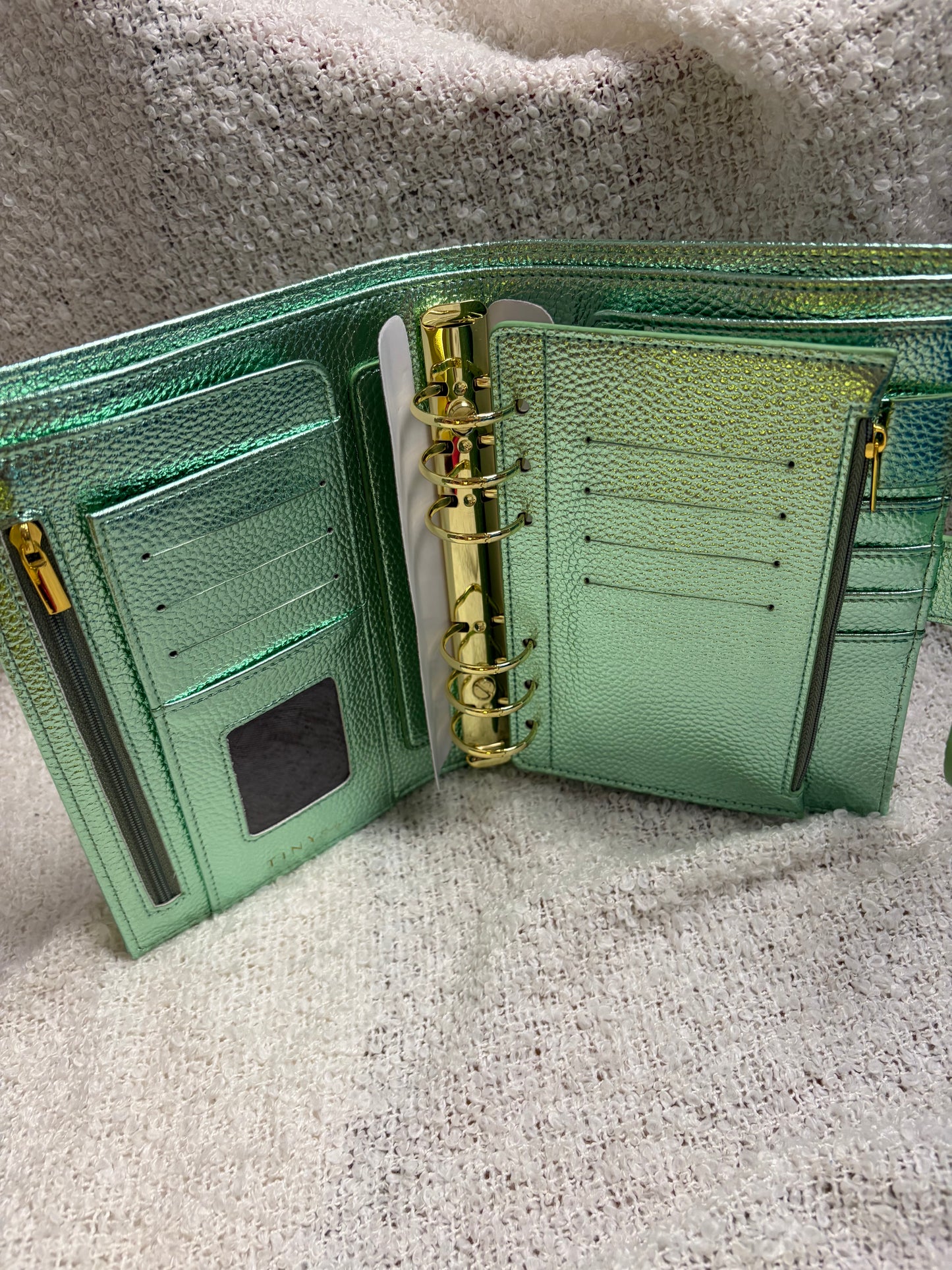 A6 Premium Deluxe B ware Binder