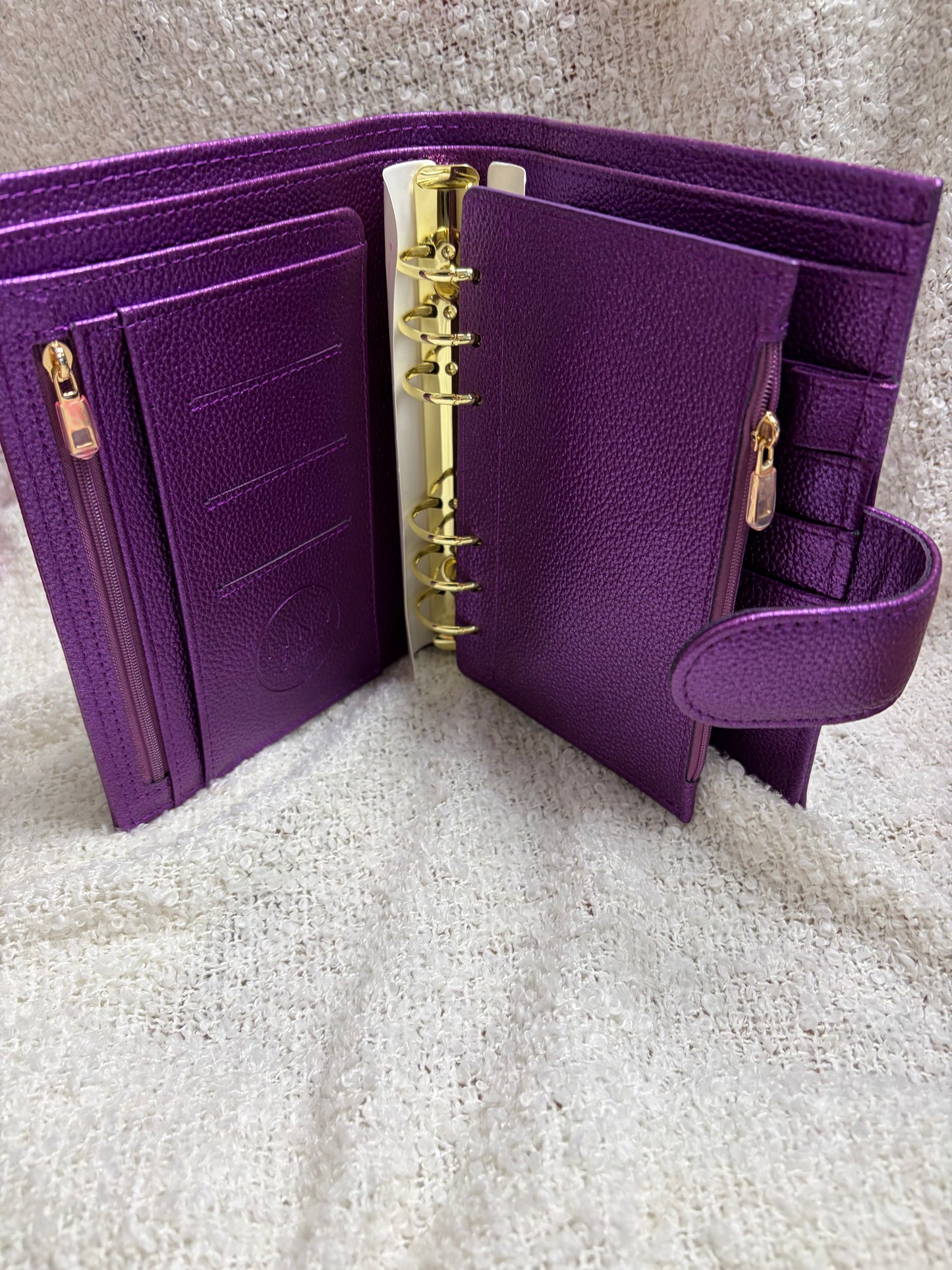 A6 Premium Deluxe Binder
