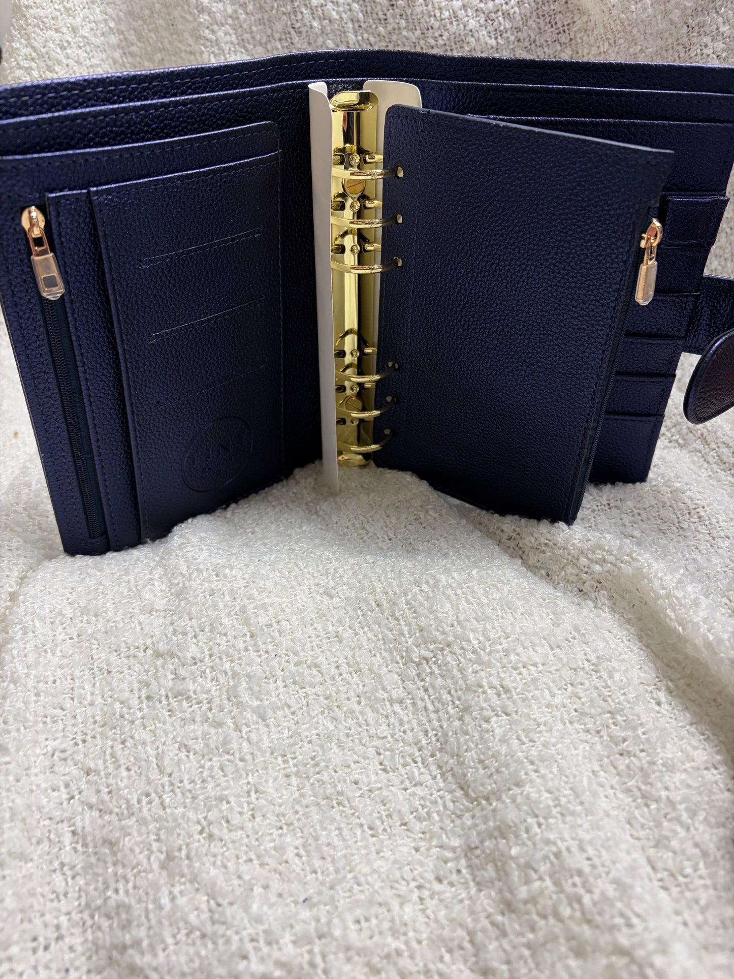 A6 Premium Deluxe Binder